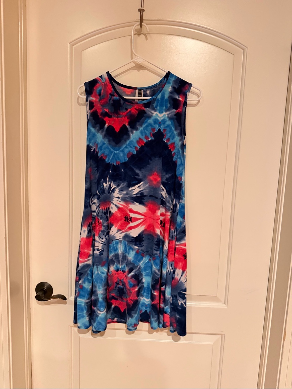 Yahada size small Tank dress in Pink/Blue/White tie dye style EUC with pockets